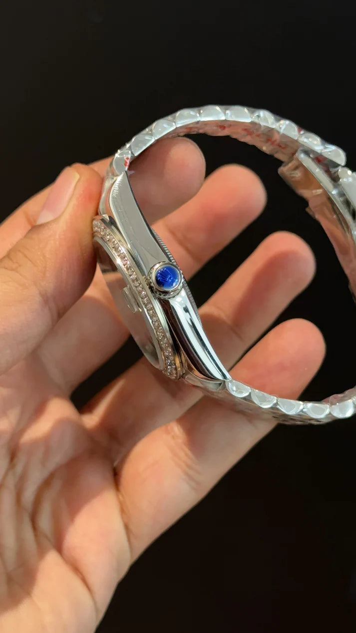DateJust | Pearl Bezel | Silver Chain | Blue Roman Dial