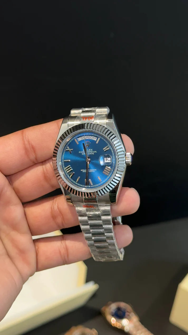 Day Date | Silver Chain | Blue Dial