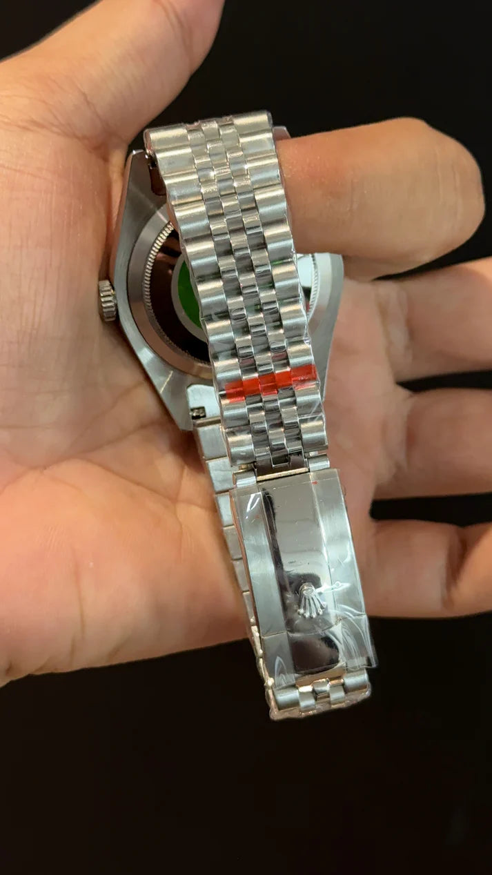 DateJust | Diamond Bezel | Silver Chain | Blue Diamond Dial