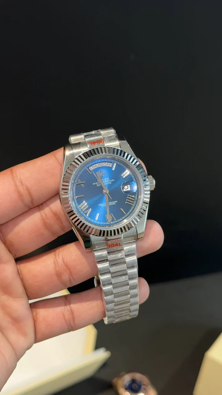 Day Date | Silver Chain | Blue Dial