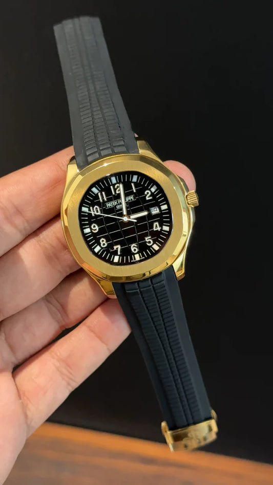 Pp Aquanaut | Auto | Gold | Black strap | Black Dial