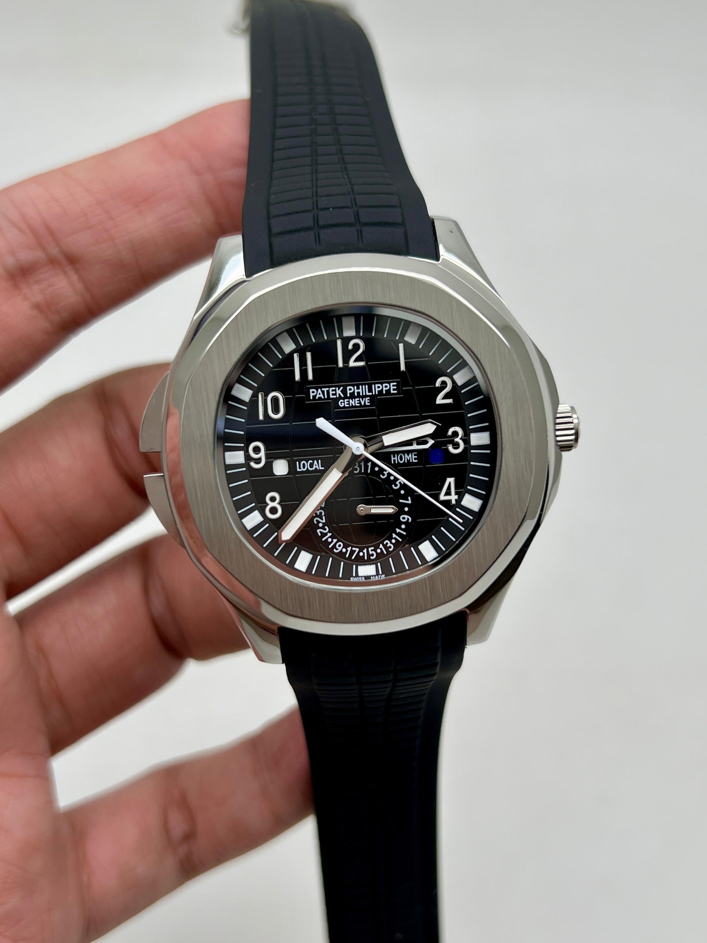 Patek Philippe Aquanaut 5986G-001