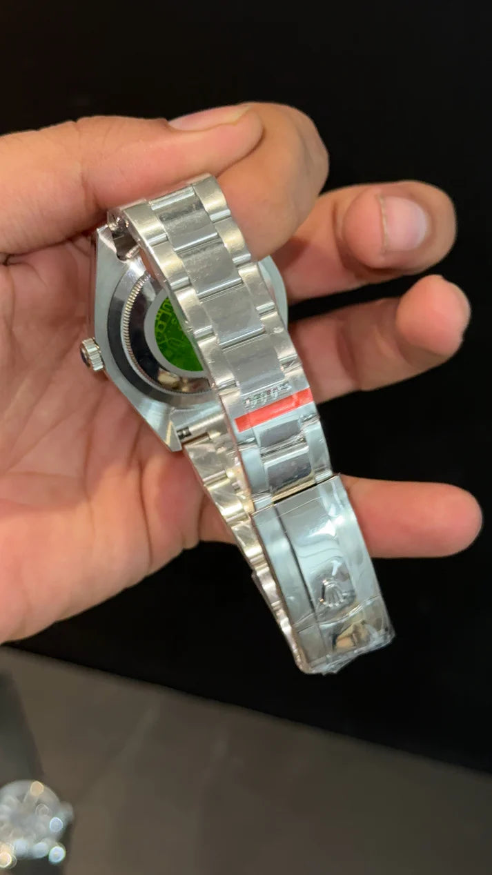 Sky Dweller | Silver Oyester Chain | White Dial