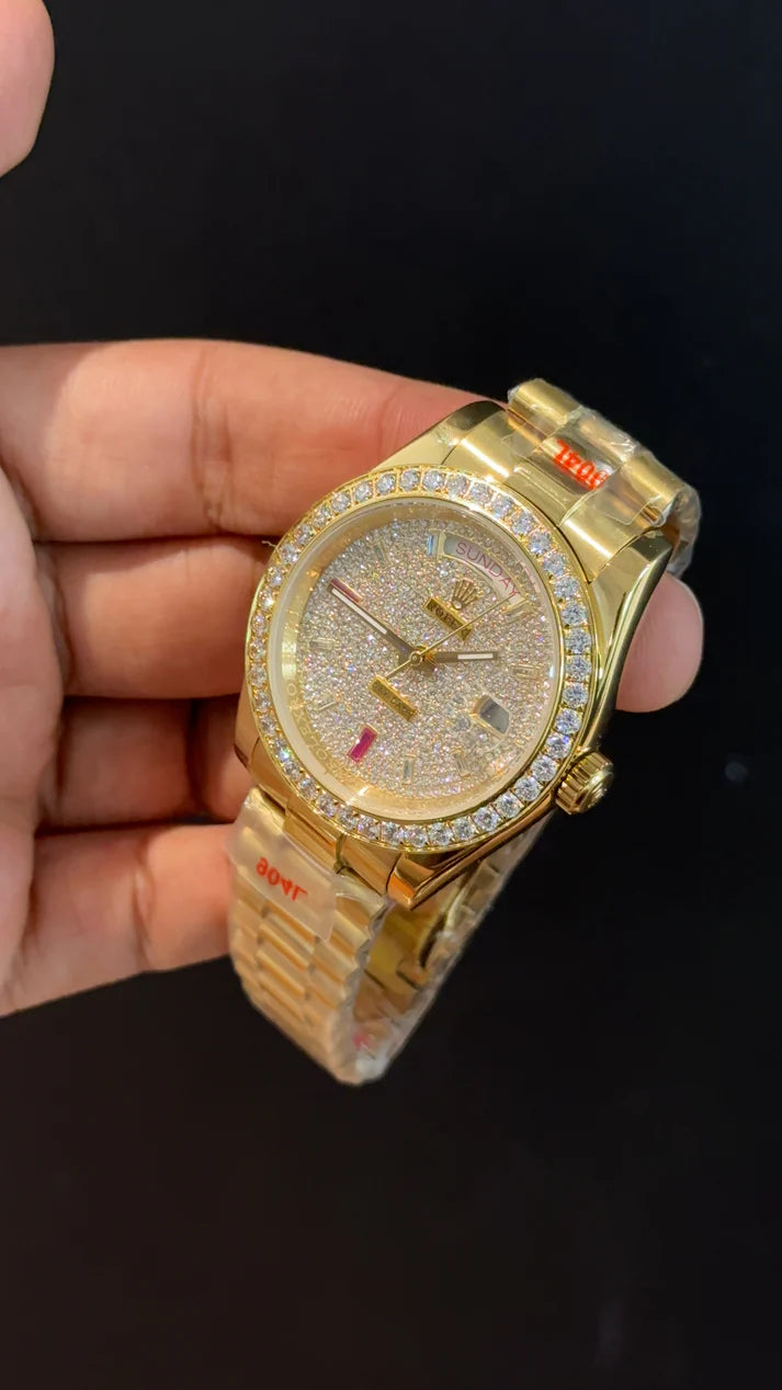 Daydate | Mother Of Pearl | Gold Chain | White Pearl Dial