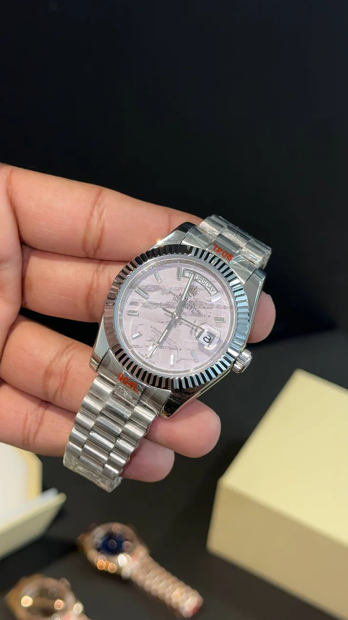 DayDate | Silver Chain | White Marble Dial