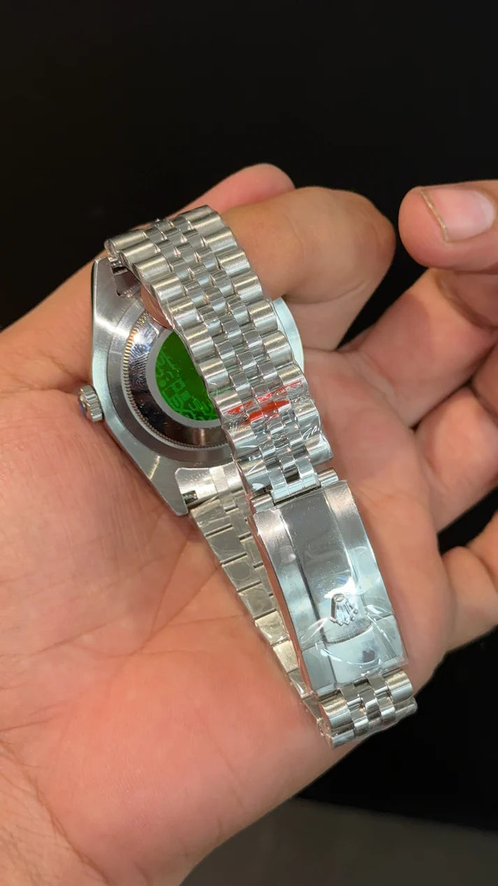 Sky Dweller | Silver Jubilee Chain | White Dial