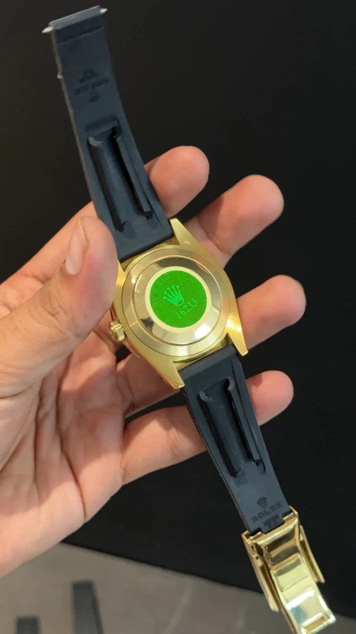 Sky Dweller | Gold | Pvc Strap | Black Dial