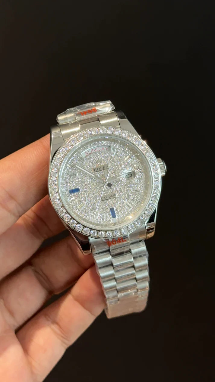 Day date | Mother Of Pearl | Silver Chain | White Pearl Dial