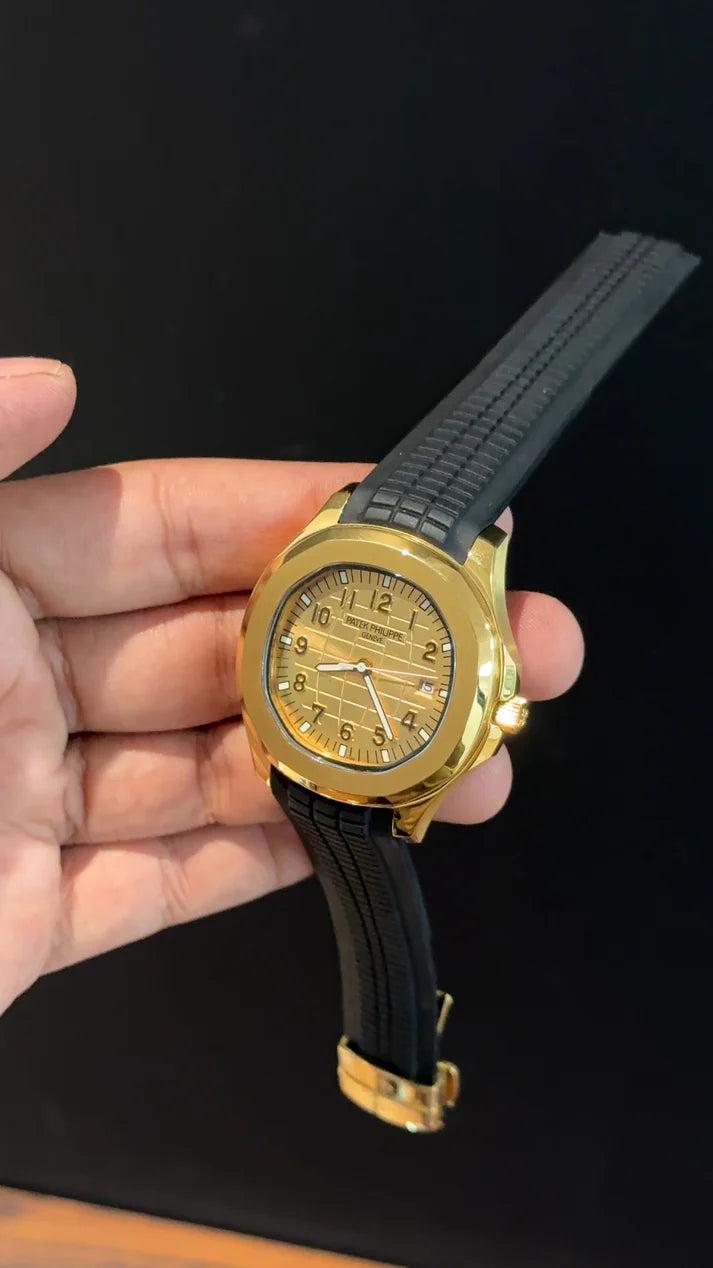 Pp Aquanaut | Auto | Gold | Black strap | Goldish Dial