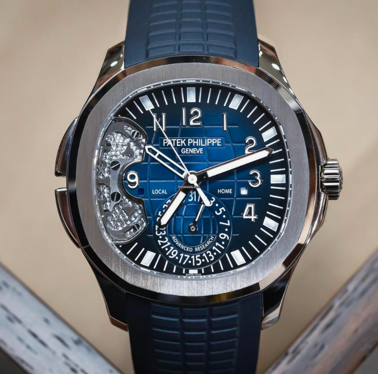 Patek Philippe | Nautilus 5980 5976 | traveler watch