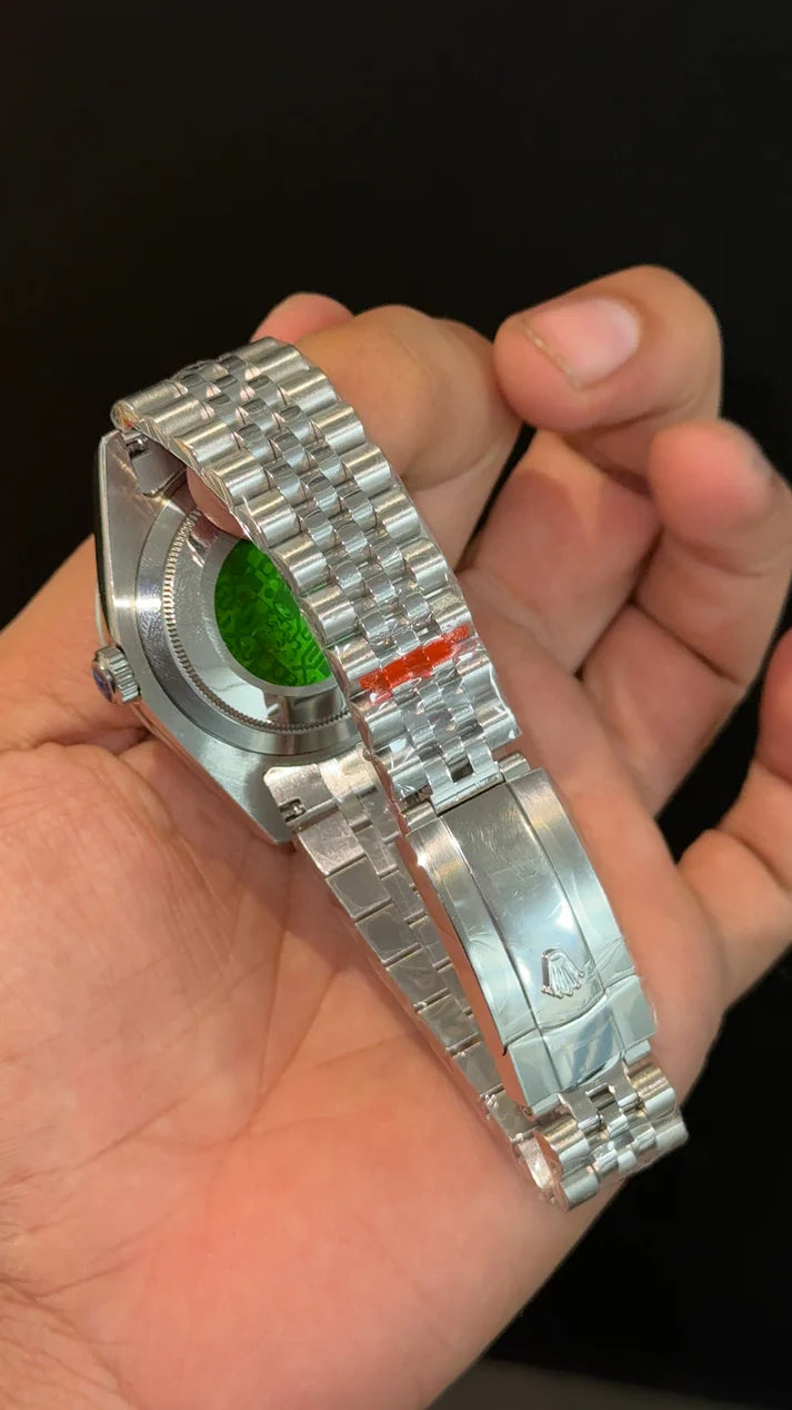 Sky Dweller | Silver Jubilee Chain | Black Dial