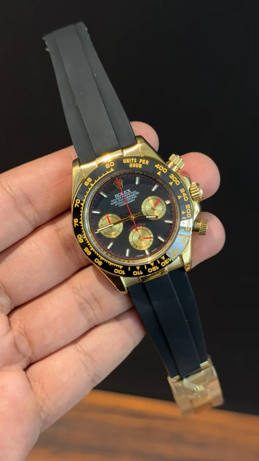 Daytona | Gold | Pvc Strap | Gold Chrono | Black Dial | Red Niddles