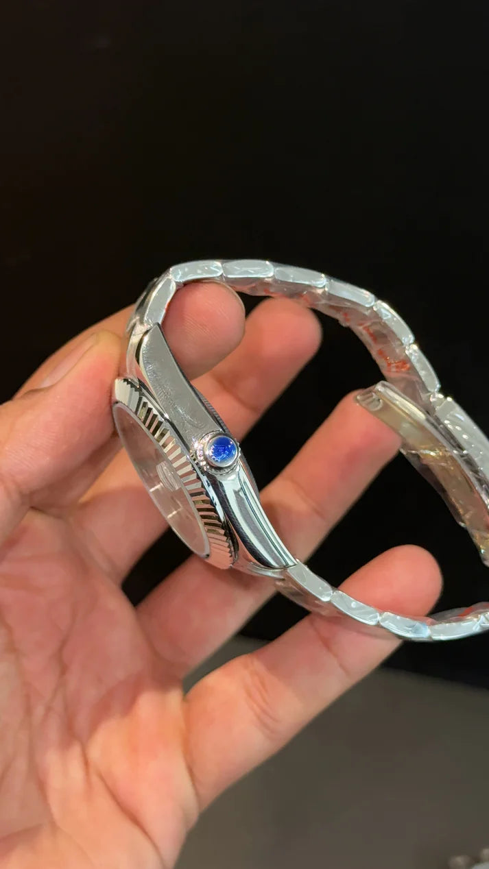 Sky Dweller | Silver Oyester Chain | White Dial