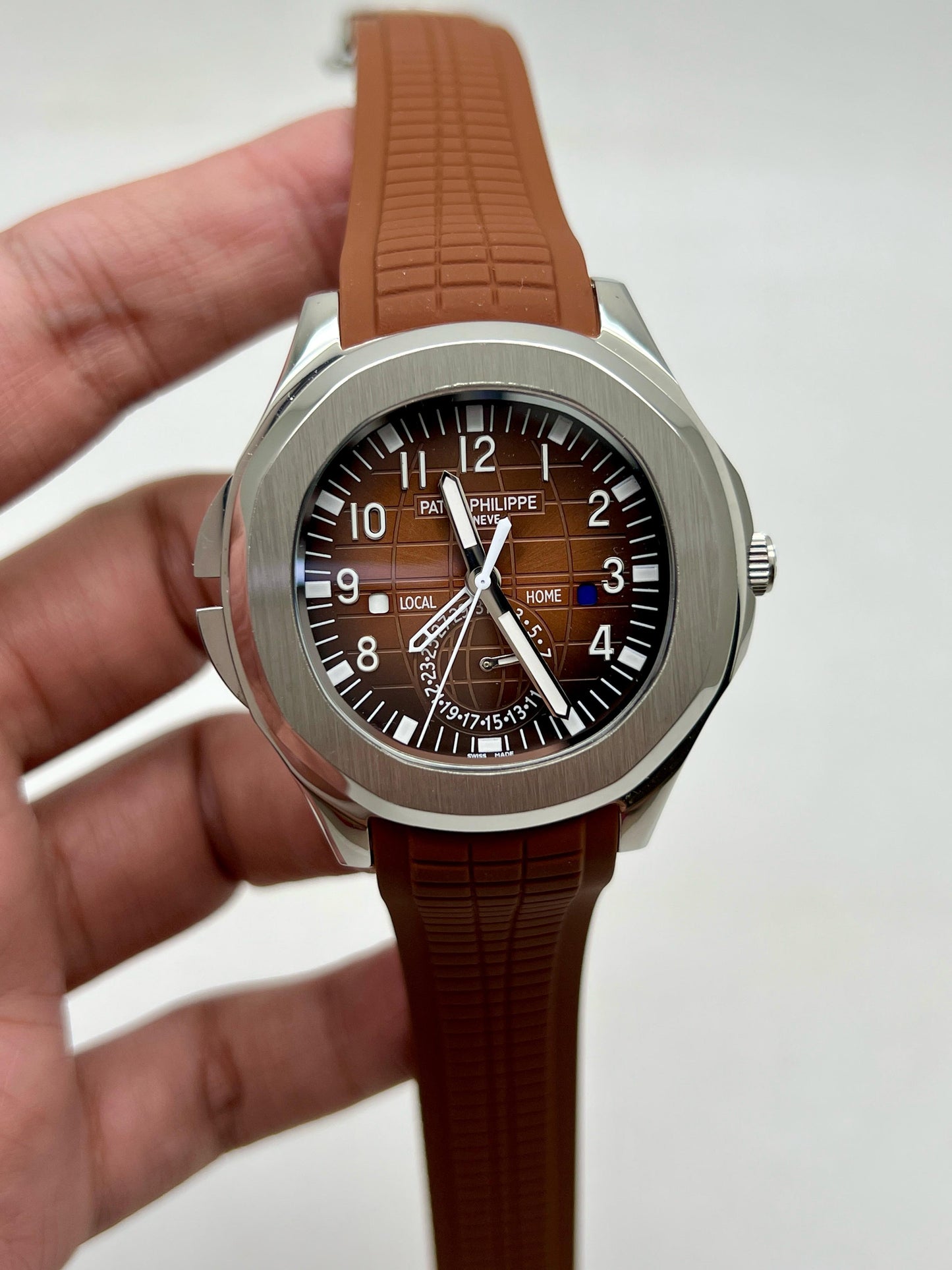 Patek Philippe Aquanaut 5986G-001