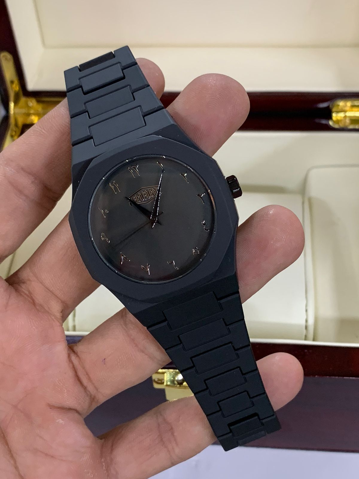 Arabic Aura Watch