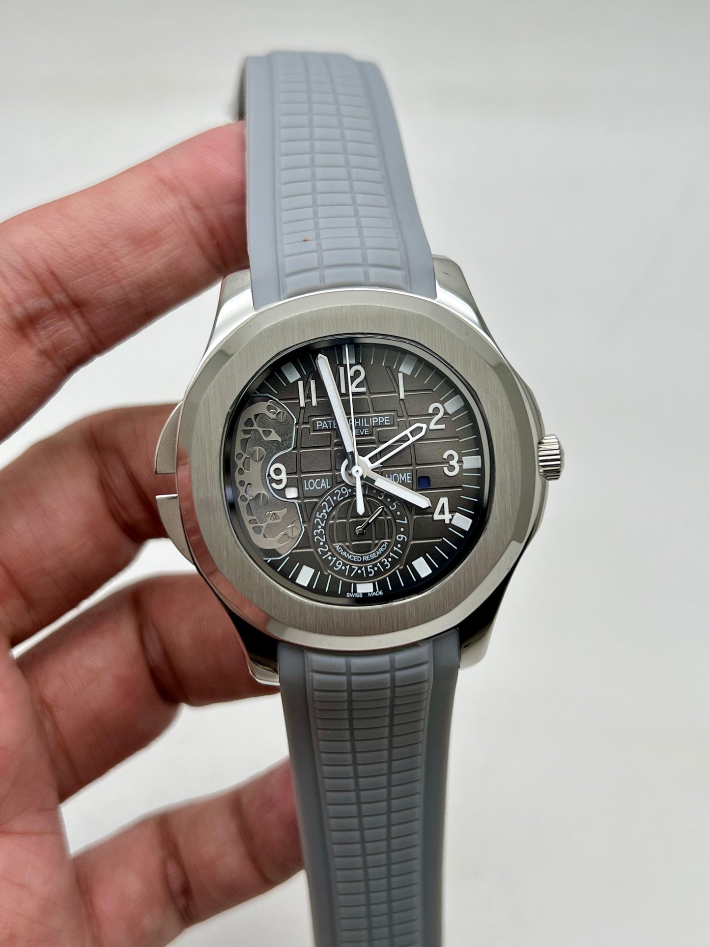 Patek Philippe | Nautilus 5980 5976 | traveler watch